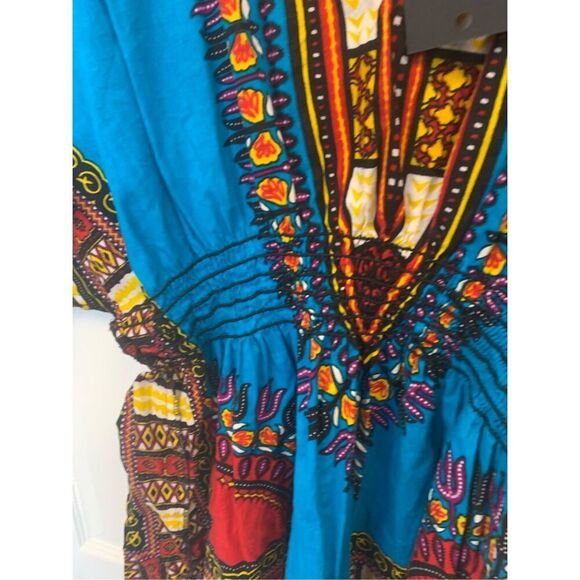 African Patterend Blouse - Picture 5 of 7